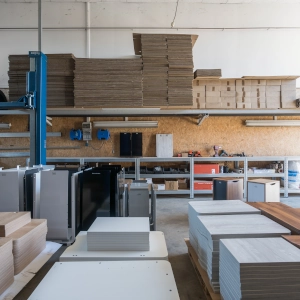 Poubelle ecoresponsable en bois